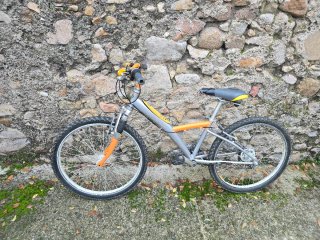Bicicleta de Montaña Gris y Naranja