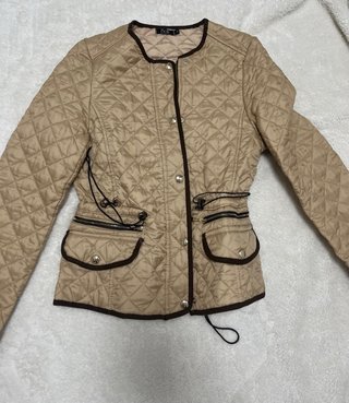 Chaqueta Acolchada Beige Boli