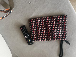 Bolso Clutch Bimba y Lola Trenzado