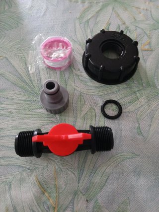Válvula de riego con accesorios