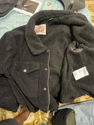 Chaqueta Levi's de pana negra