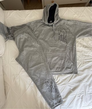 Chándal New Balance Gris