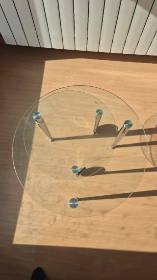 Mesa auxiliar de cristal