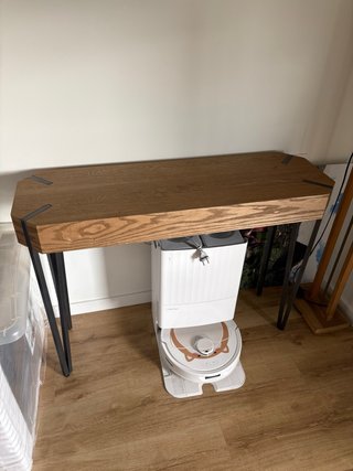 Mueble de entrada de madera y metal