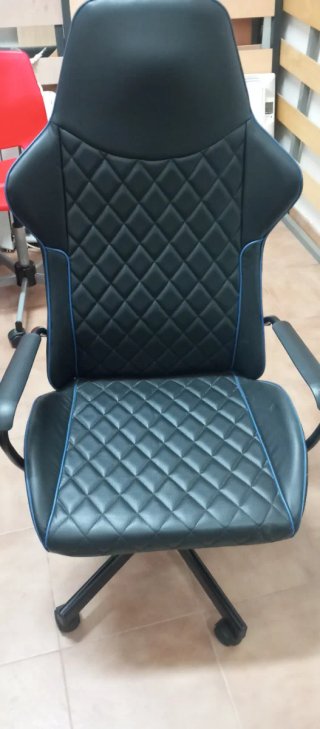 Silla de oficina ergonómica