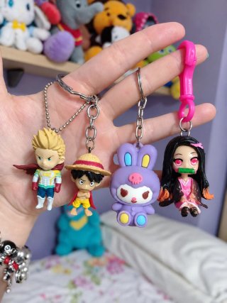 Lote de 4 Llaveros Anime Gachapon - Bandai