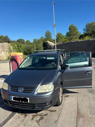 Volkswagen Touran 2.0 TDI