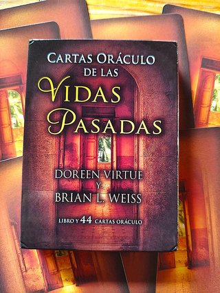 Cartas Oráculo Vidas Pasadas (Español)