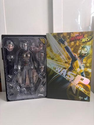 Figura Hot Toys The Wasp (La Avispa) 1/6