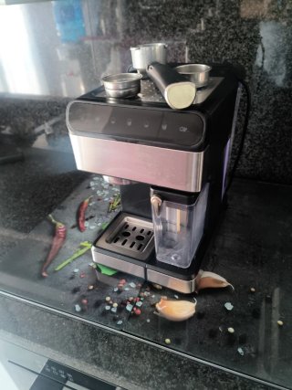 Cafetera Expresso y Capuchino Cecotec