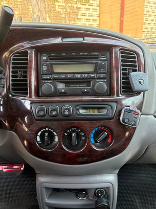 Radiocasete para Mazda Tribute