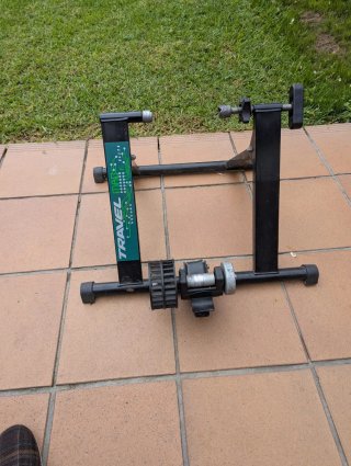 Rodillo de Entrenamiento Elite Travel Mag