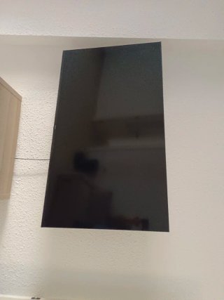 Televisión Peaq 55 pulgadas 4k con enganche
