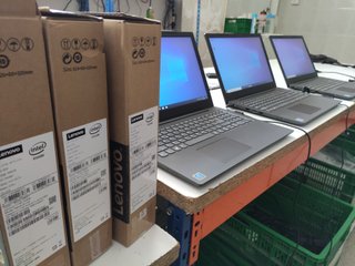 Portátil Lenovo V130 8GB RAM 256GB SSD