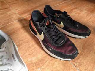 Zapatillas Nike y Puma