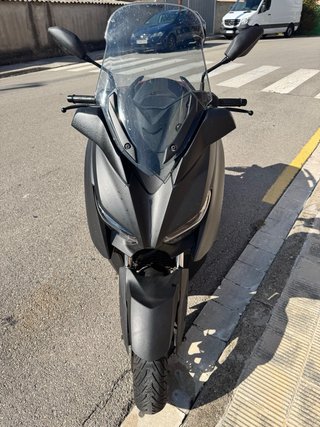 Yamaha XMAX 300 Negra
