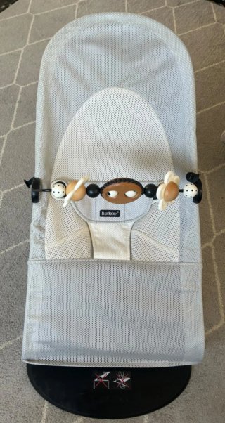 Hamaca BabyBjörn Balance Soft con Juguete