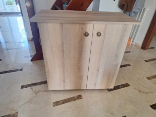 Mueble de Almacenamiento de Madera con ruedas
