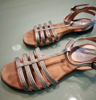 Sandalias Niña Niza Plateadas