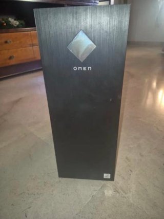 Torre PC HP Omen VACIA Solo ventiladores