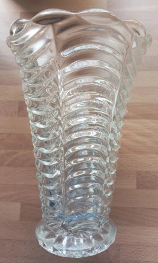 Jarrón de Cristal Vintage. Es pesado