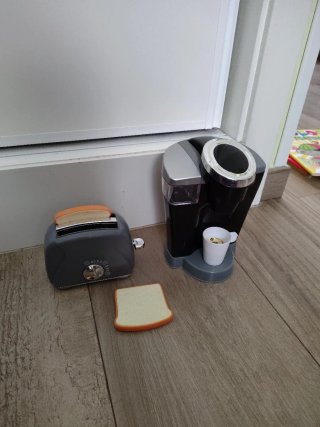 Set de Juguete: Cafetera y Tostadora