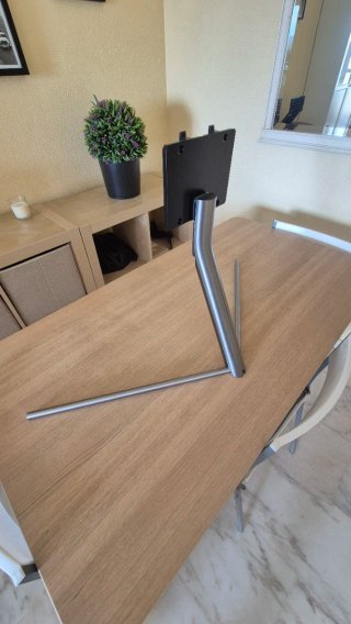 Soporte de Pie para TV Samsung QLED