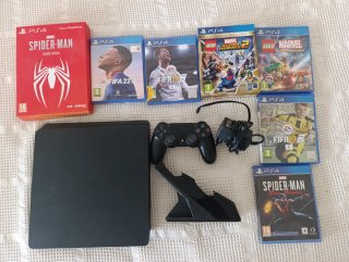 PlayStation 4 Slim 500GB con juegos y accesorios