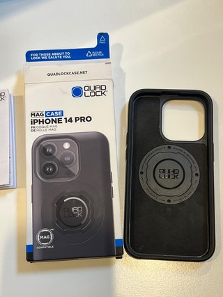 Funda Quad Lock para iPhone 14 Pro