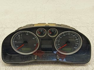 Cuadro instrumentos Volkswagen Passat Berlina