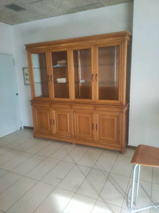 Mueble Vitrina de Madera