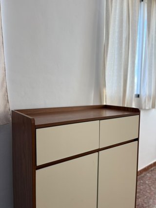 Cómoda de madera bicolor - envio gratis
