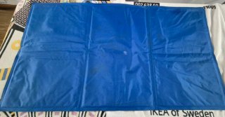 Alfombra refrigerante azul