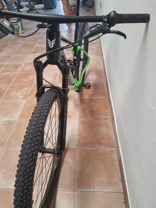 Bicicleta BTT Berria Bravo Pro