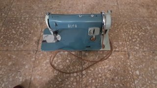 Máquina de coser Alfa