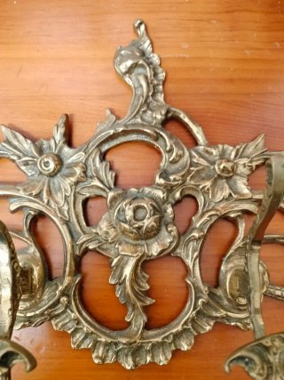 Perchero de Bronce Antiguo