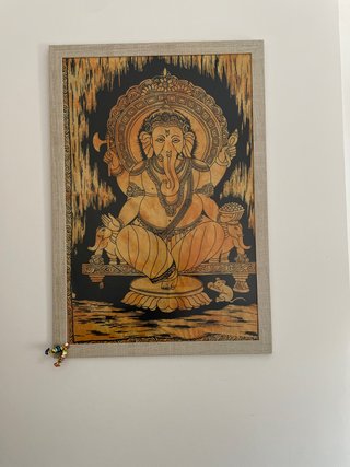 Marco con Tela India con Ganesha