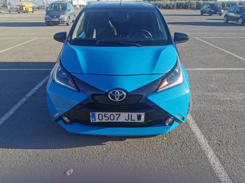 Toyota Aygo 1.0 WT-i x-clusiv 5p 2016