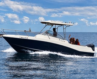 Jeanneau Cap Camarat 755 WA Hard Top