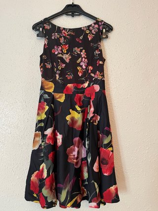 Vestido Elegante Floreado