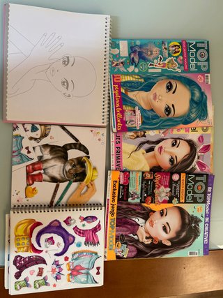Revistas y cuadernos de dibujo