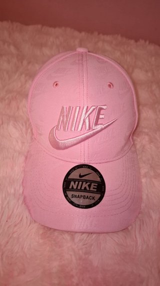Gorra Nike Rosa