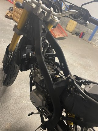 Mecánicos de reparación de motocicletas