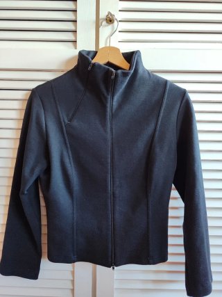 Chaqueta Negra Elegante