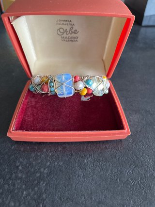Pulsera Artesanal con Piedras de Colores