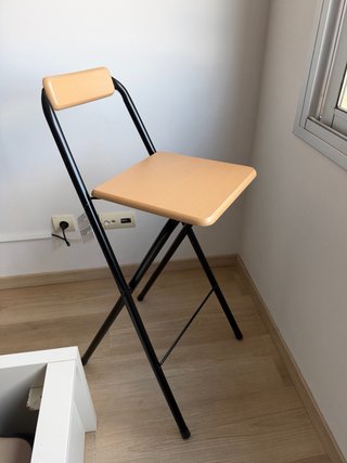 Taburete Plegable de Metal y Madera