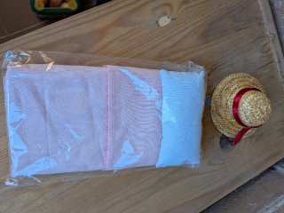 Set de Cama y Sombrero para Muñeca