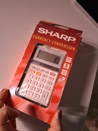 Calculadora Sharp EL-W200E Conversión Euro