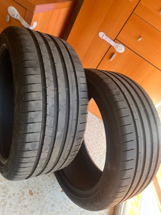 2 Neumáticos Dunlop 245/40 R18