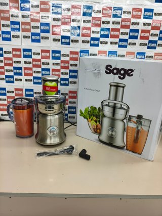 Exprimidor de zumo acero inoxidable Sage Nutri Juicer Cold XL